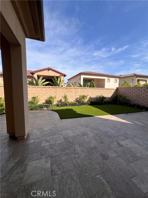29 Caspian, Lake Forest CA: https://media.crmls.org/medias/78ed144d-43c2-4f26-afc2-46da08d5f6b0.jpg