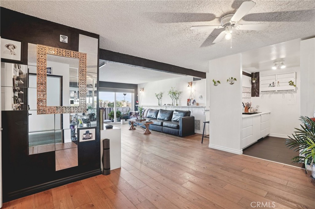 5460 White Oak #C315