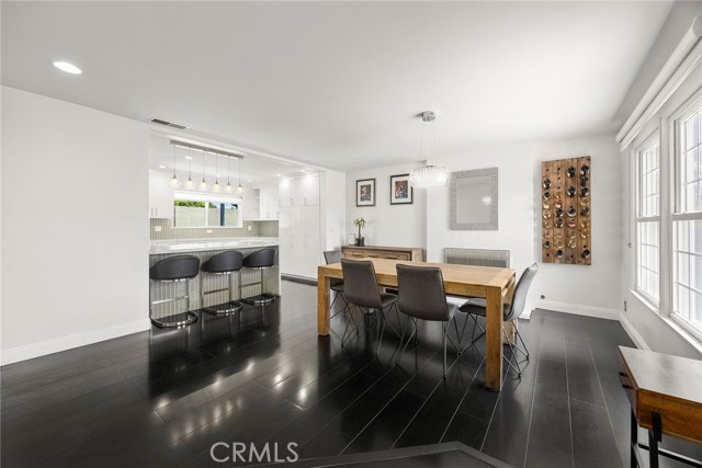 9461 Pier Drive, Huntington Beach CA: https://media.crmls.org/medias/78edfec3-0625-45e0-9667-58ee4e5f33c6.jpg
