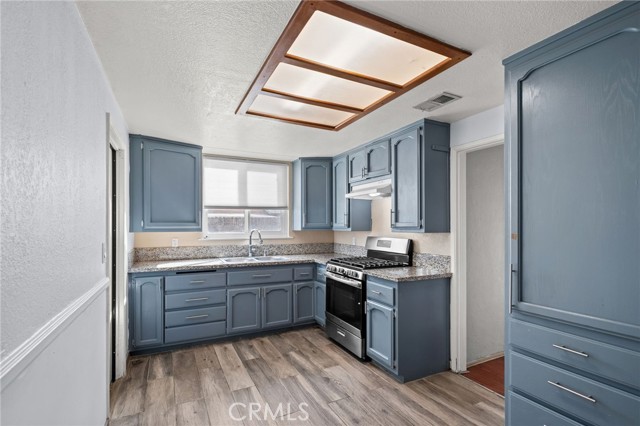 Detail Gallery Image 11 of 30 For 9952 Catawba, Fontana,  CA 92335 - 3 Beds | 2 Baths