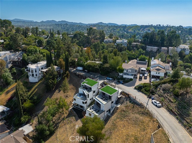 5134 Medina Road, Woodland Hills CA: https://media.crmls.org/medias/78f0a691-fc80-4244-9cde-ef37464926af.jpg