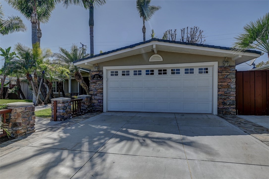 Detail Gallery Image 4 of 30 For 2371 Colgate Dr, Costa Mesa,  CA 92626 - 3 Beds | 2 Baths