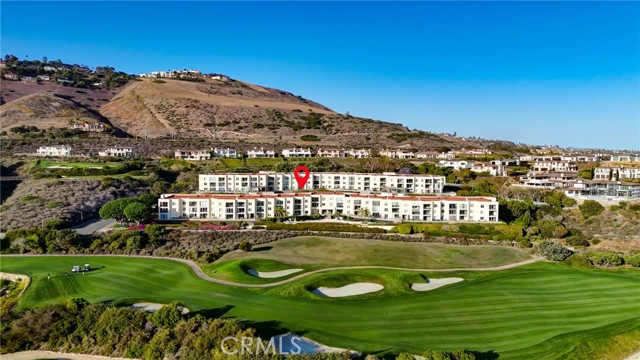 3200 La Rotonda Drive, Rancho Palos Verdes CA: https://media.crmls.org/medias/78f1e985-7f74-4652-a92b-c84c0ac0680a.jpg