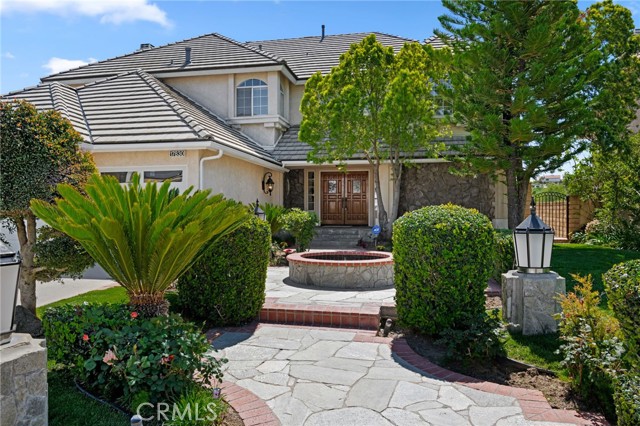 17830 Arvida Drive, Granada Hills CA: https://media.crmls.org/medias/78f25318-c5b0-4864-9891-ae16eda5afa0.jpg