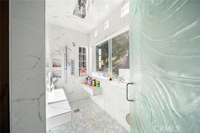 Detail Gallery Image 40 of 57 For 15562 Bronco, Canyon Country,  CA 91387 - 4 Beds | 4 Baths