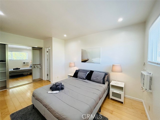 Detail Gallery Image 11 of 13 For 1114 6th St #3,  Santa Monica,  CA 90403 - 1 Beds | 1 Baths