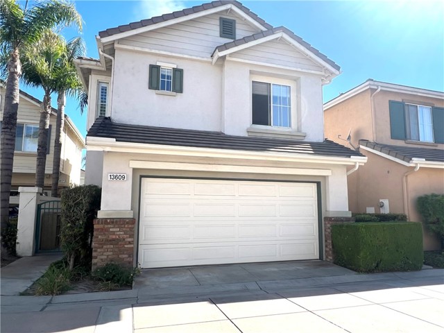 Detail Gallery Image 1 of 18 For 13609 Netto Ridge Ct, La Mirada,  CA 90638 - 3 Beds | 3 Baths