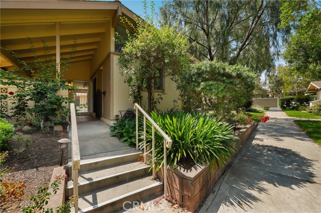 Detail Gallery Image 33 of 34 For 141 Avenida Majorca #B,  Laguna Woods,  CA 92637 - 2 Beds | 1/1 Baths