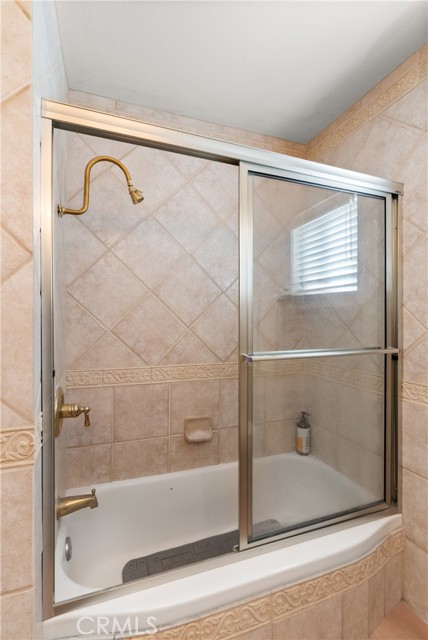 Detail Gallery Image 29 of 45 For 13192 Silver Birch, Tustin,  CA 92780 - 4 Beds | 3 Baths