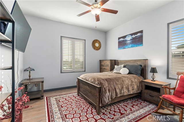 Detail Gallery Image 7 of 67 For 10010 Besancon Way, Bakersfield,  CA 93306 - 2 Beds | 2 Baths