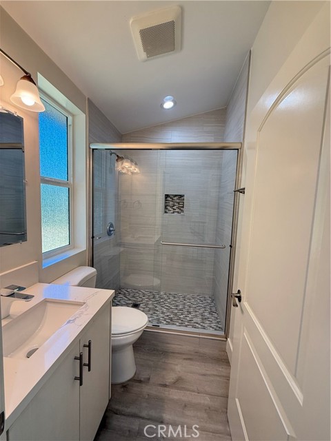 19515 Cantara Street, Reseda CA: https://media.crmls.org/medias/78f54566-7b2f-475c-a6ff-87f4de5b75ae.jpg