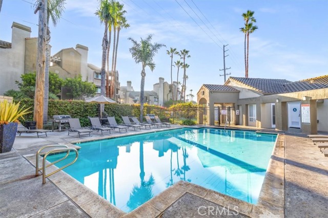 Detail Gallery Image 40 of 41 For 400 Lake St #208, Huntington Beach,  CA 92648 - 2 Beds | 2 Baths