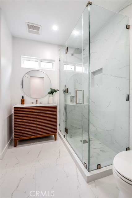 12520 Gilmore Avenue, Los Angeles CA: https://media.crmls.org/medias/78f59abd-fe36-43aa-a0aa-36cc26d3fc43.jpg