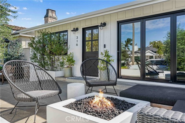 316 Claremont photo 3