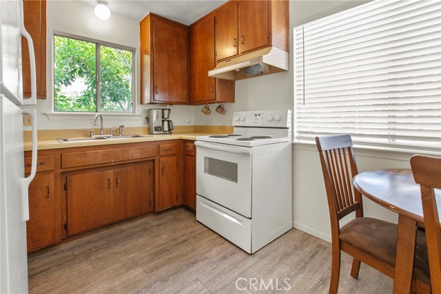 1022 Leff Street, San Luis Obispo CA: https://media.crmls.org/medias/78f5eb48-e7e1-410f-a640-bbaa2ea41325.jpg