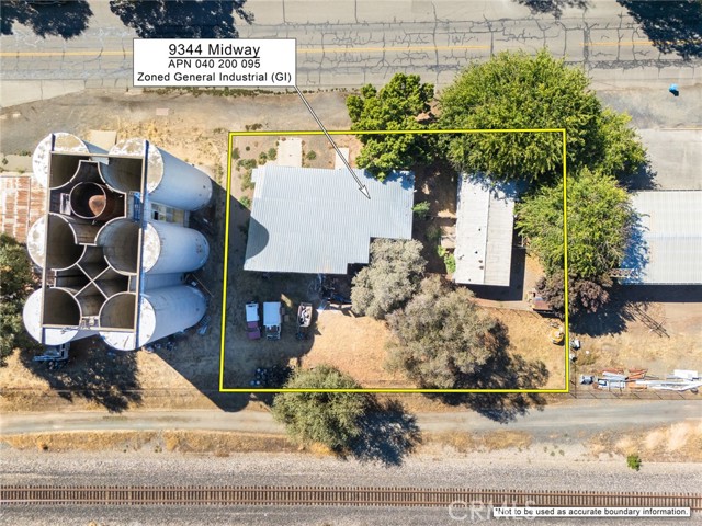 Detail Gallery Image 11 of 13 For 9344 Midway, Durham,  CA 95928 - 4 Beds | 5/2 Baths