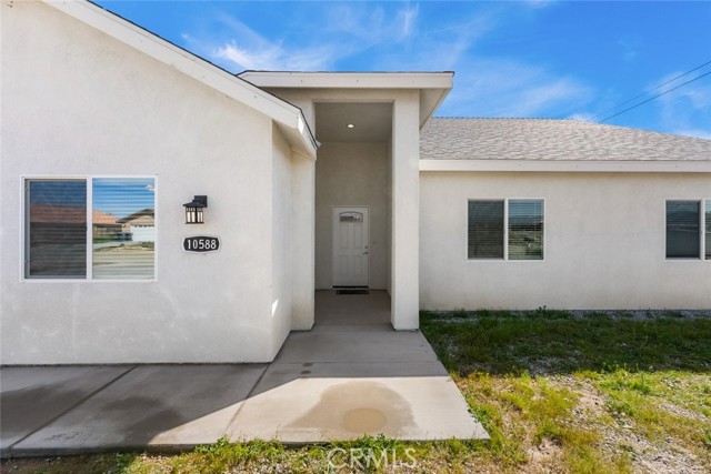 Detail Gallery Image 5 of 57 For 10588 Peach Ave, California City,  CA 93505 - 4 Beds | 2/1 Baths