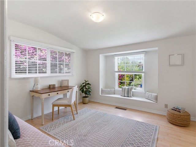 7 Roanwood Drive, Rolling Hills Estates, California 90274, 5 Bedrooms Bedrooms, ,3 BathroomsBathrooms,Residential,Sold,Roanwood,PV23113404