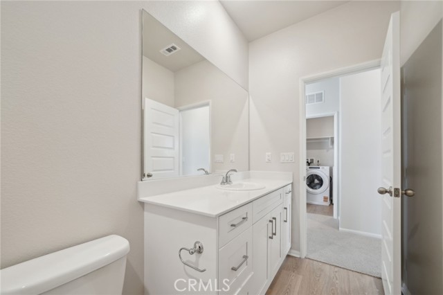 2132 Bergamot Street, Redlands CA: https://media.crmls.org/medias/78f71736-5bfc-468b-9390-e0b5483865ae.jpg