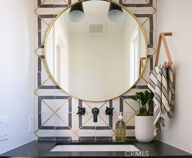 78f810b9 028c 478d Ae82 D2c4427603f8