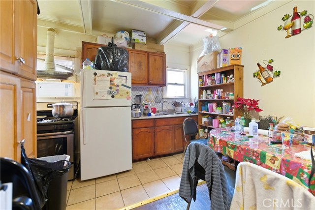 Detail Gallery Image 33 of 57 For 608 W 52nd, Los Angeles,  CA 90037 - 3 Beds | 2 Baths