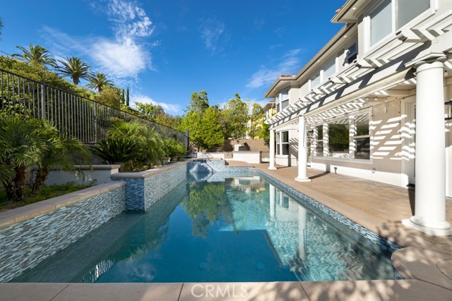 Detail Gallery Image 62 of 75 For 20151 via Medici, Porter Ranch,  CA 91326 - 5 Beds | 5 Baths