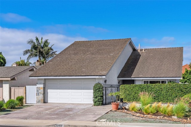 Detail Gallery Image 2 of 41 For 32901 Buccaneer, Dana Point,  CA 92629 - 5 Beds | 2/1 Baths