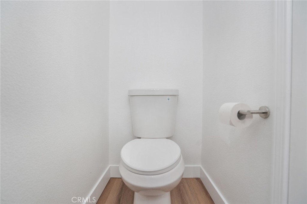 https://media.crmls.org/medias/78fd3c33-bc52-4907-b9aa-85ed877ddf9e.jpg?preset=X-Large
