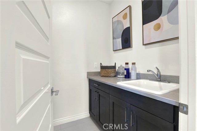 109 Ritual, Irvine CA: https://media.crmls.org/medias/78fd8759-07a0-4ef9-a898-df9006ef8ba1.jpg