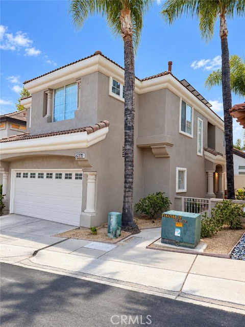 7684 Calle Milan, Highland, CA 92346 photo 2