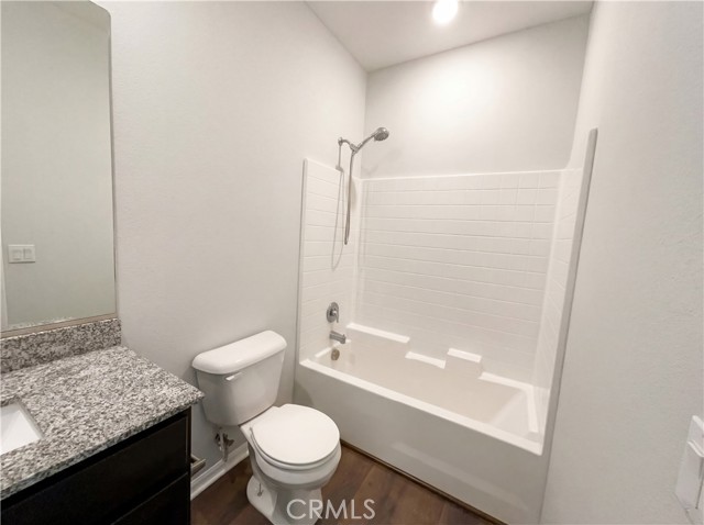 Detail Gallery Image 14 of 25 For 16818 Desert Willow, Victorville,  CA 92394 - 5 Beds | 3 Baths