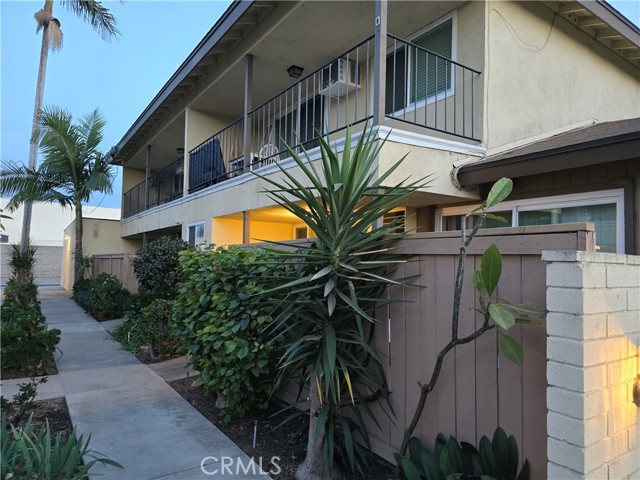 12310 La Pomelo Road, La Mirada CA: https://media.crmls.org/medias/78ff277c-b4de-470f-af9a-a04be6f4261f.jpg