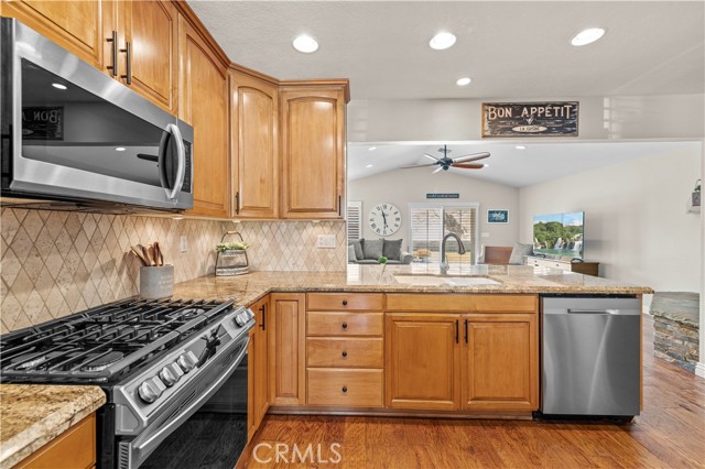 28631 Winterdale Drive, Canyon Country CA: https://media.crmls.org/medias/78ffa8ae-680c-4a1c-bc0b-e1e15f243abc.jpg