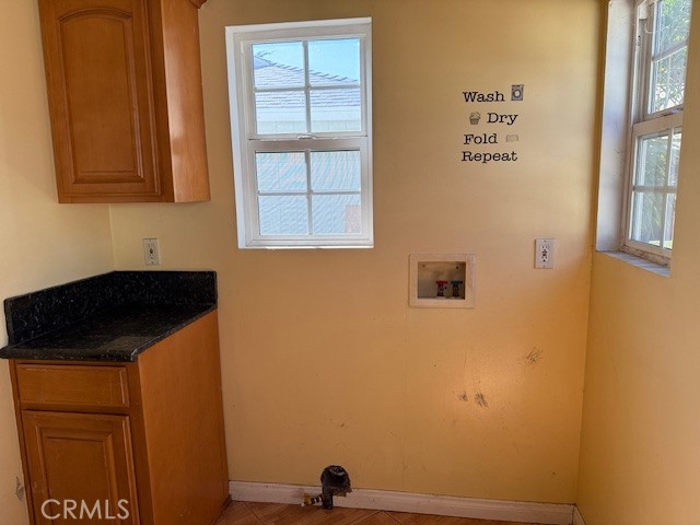 Detail Gallery Image 7 of 24 For 10735 Lesterford, Downey,  CA 90241 - 3 Beds | 2 Baths