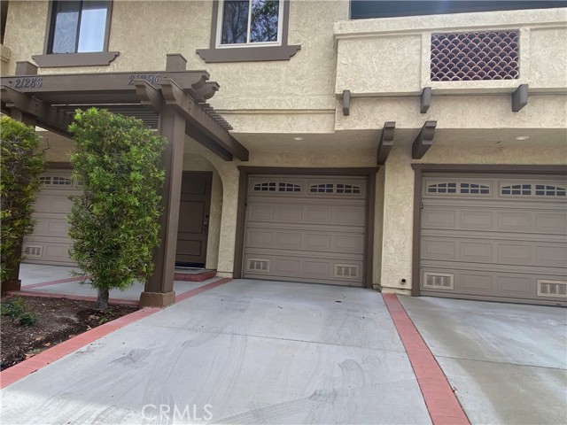 Detail Gallery Image 2 of 29 For 21296 Tupelo Ln #6,  Lake Forest,  CA 92630 - 2 Beds | 2 Baths