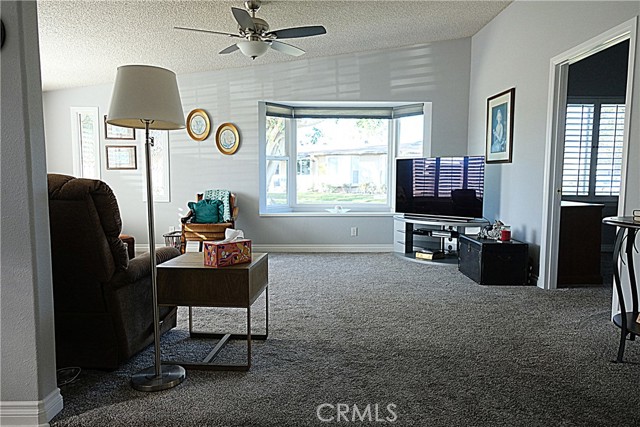 Detail Gallery Image 6 of 33 For 13141 Del Monte Dr 284f M11,  Seal Beach,  CA 90740 - 2 Beds | 1/1 Baths