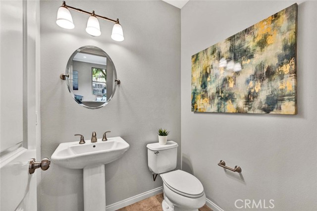 Detail Gallery Image 9 of 30 For 54 Talisman, Irvine,  CA 92620 - 3 Beds | 3/1 Baths