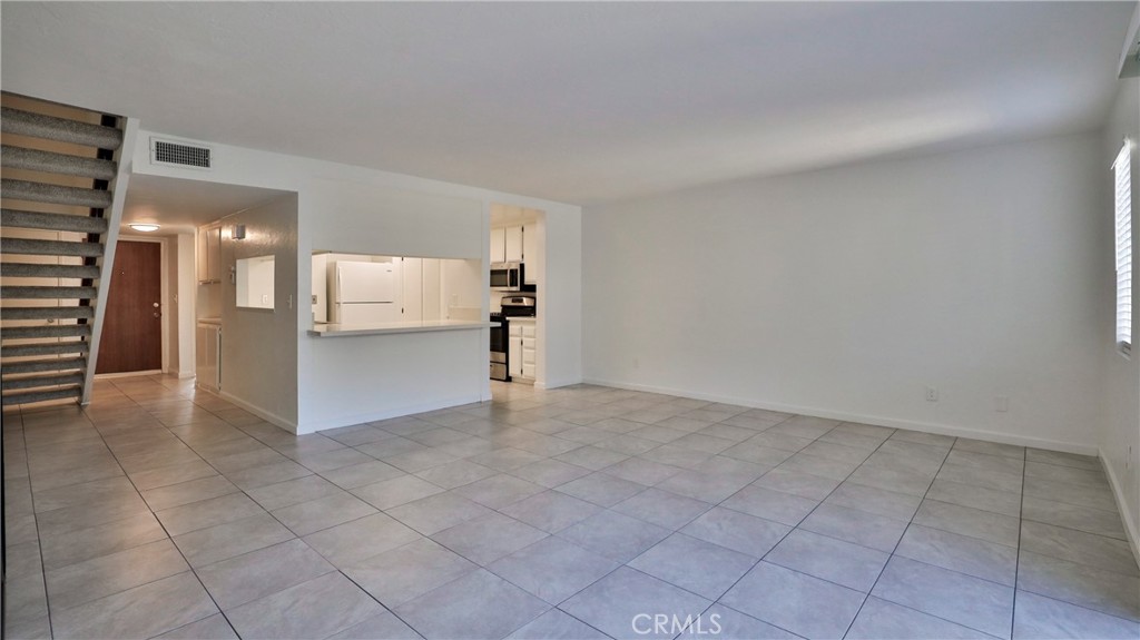 MLS #CV26137139 image #6