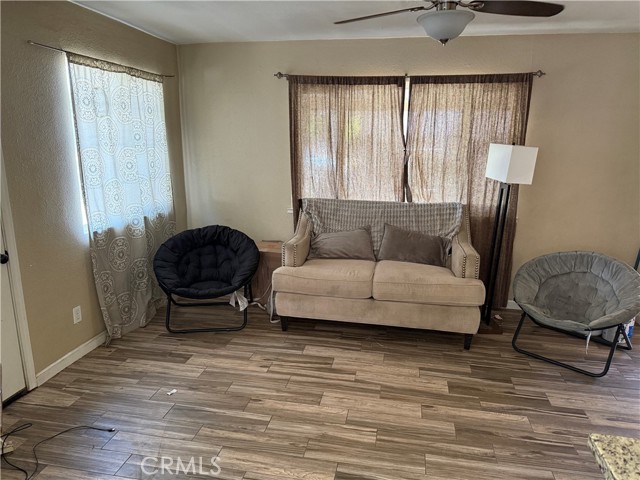 1472 Fir Avenue, Atwater CA: https://media.crmls.org/medias/7901b4e4-dad8-47d1-8794-c0848ceb7030.jpg
