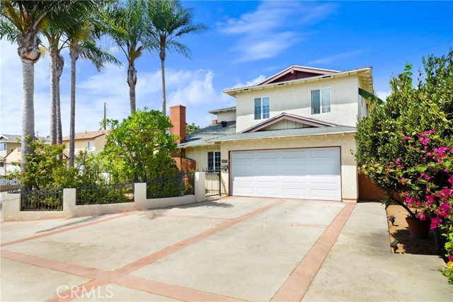 Detail Gallery Image 1 of 23 For 1459 E 214th St, Carson,  CA 90745 - 5 Beds | 3 Baths