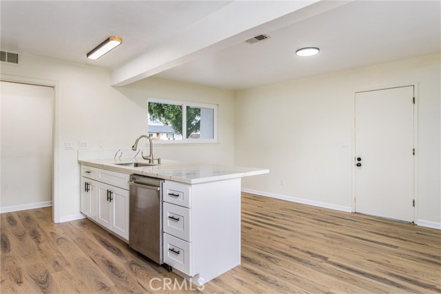 Detail Gallery Image 6 of 37 For 1440 E Colton Ave, Redlands,  CA 92374 - 4 Beds | 2 Baths