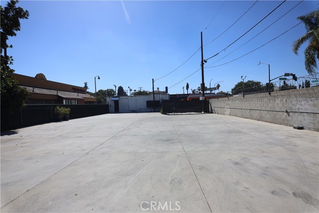 252 S Rosemead Boulevard, Pasadena, California 91107, ,Commercial Lease,For Rent,252 S Rosemead Boulevard,CRWS24173908