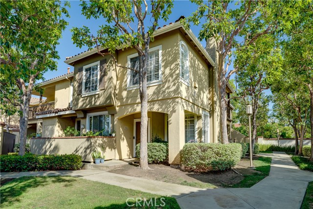 234 Gallery Way, Tustin CA: https://media.crmls.org/medias/79047510-c24c-43a4-9e0a-9618160a3597.jpg