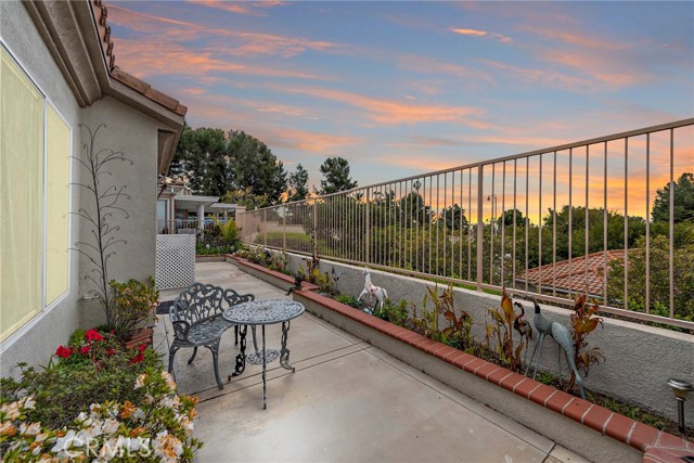 Detail Gallery Image 30 of 38 For 21531 Canaria, Mission Viejo,  CA 92692 - 2 Beds | 2/1 Baths