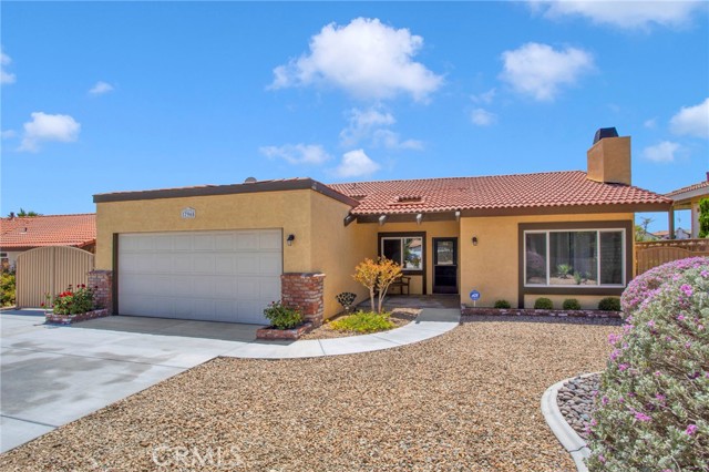 17965 Fremontia Lane, Victorville CA: https://media.crmls.org/medias/7904ef68-b20c-4166-b509-63917d725f4c.jpg