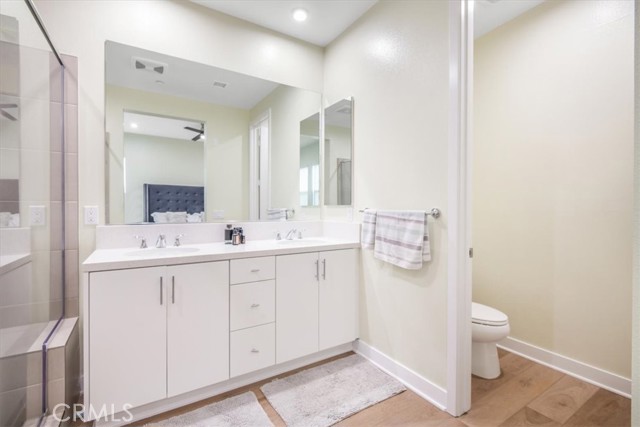 1118 S urbana S, Anaheim CA: https://media.crmls.org/medias/790574d6-4d55-4221-8181-938876e7c404.jpg