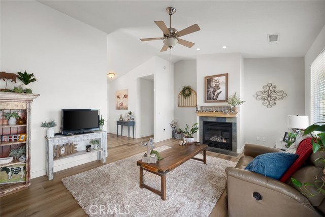 Detail Gallery Image 6 of 33 For 4575 Whispering Oak Way, Paso Robles,  CA 93446 - 4 Beds | 2 Baths
