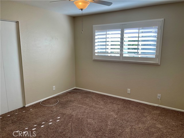 1327 N Stanford Avenue, Upland CA: https://media.crmls.org/medias/790687f6-735d-42e4-9e1f-534c5149adc7.jpg