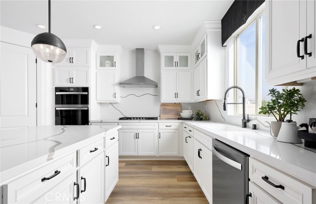 Detail Gallery Image 3 of 17 For 3981 Hudson Ln, Lake Elsinore,  CA 92530 - 4 Beds | 2/1 Baths