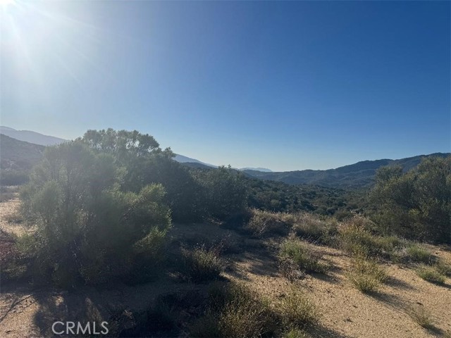 44456 Broken Wheel, Anza CA: https://media.crmls.org/medias/7907f319-8569-47a1-a4d6-c72158123c6a.jpg